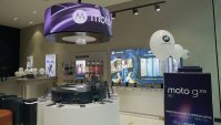 Motorola inauguró su primera tienda física