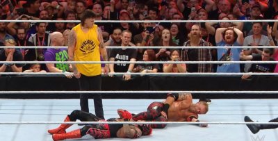 La traición de Dominik Mysterio a su padre levantó el Clash at the Castle de la WWE