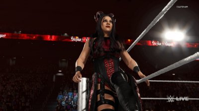La espectacular entrada de Stephanie Vaquer en WWE 2K25