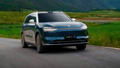 Huawei alista el estreno de sus automóviles eléctricos fuera de China