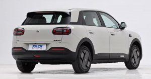 Chery lanzó nuevo eléctrico que se estaciona solo y por menos de diez millones de pesos