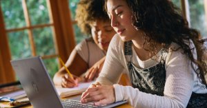 Google ofrece un año gratis de Gemini a estudiantes en Chile