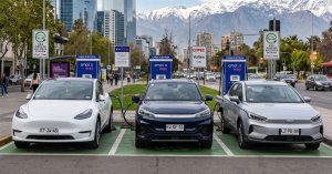 Tesla sigue mandando.