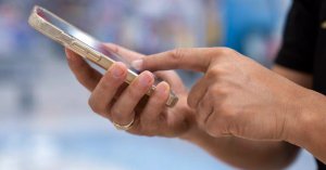 Entel repone servicios a clientes con deuda por emergencia climática